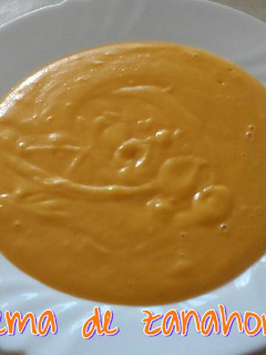 Una foto de Crema de zanahoria*