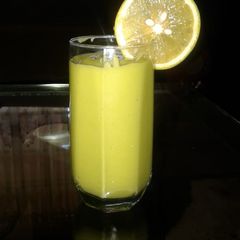 A picture of Avocado and lemon smoothie#themechallenge.
