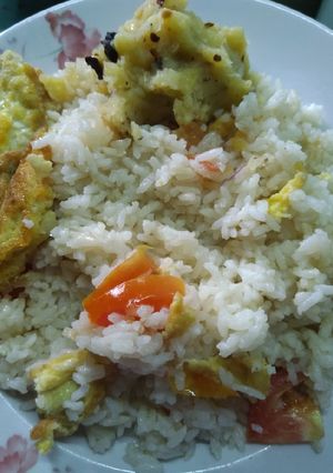 বাসি ভাজা ভাত রেসিপির প্রধান ছবি