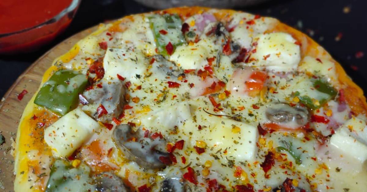 Deluxe veggie pizza Recipe by Vijeta Priyam - Cookpad