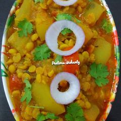 A picture of Papaya Chana Dal Curry.