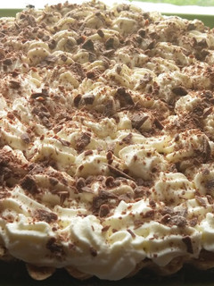Una foto de Tarta de banana y dulce de leche