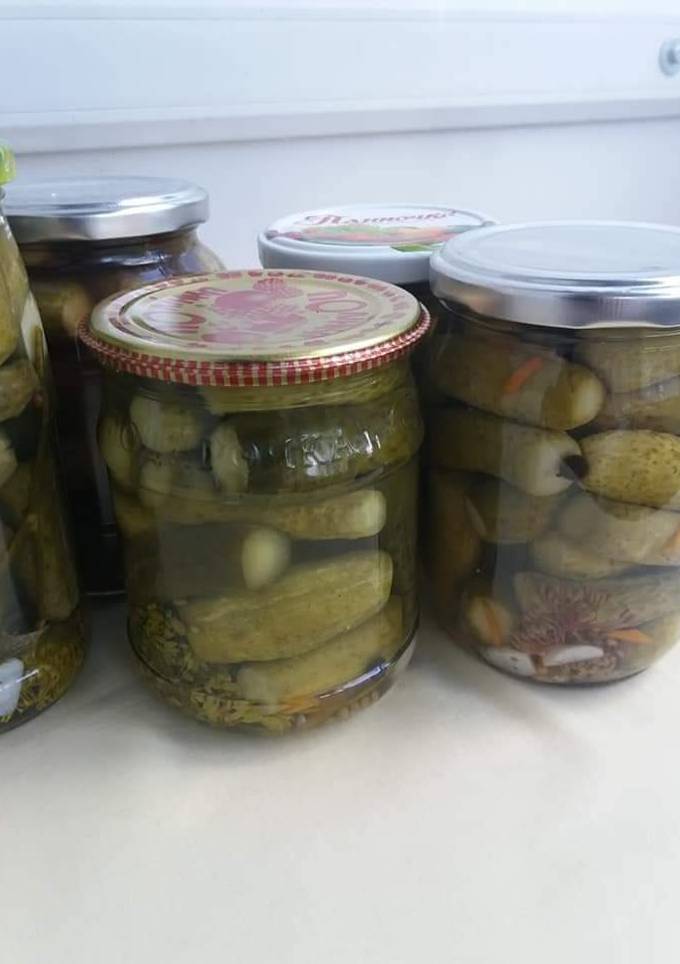 Огірки мариновані, кабачки мариновані
