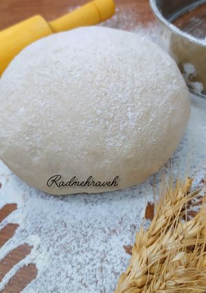 عکسی از دستور خمیر همه کاره با آب پنیر