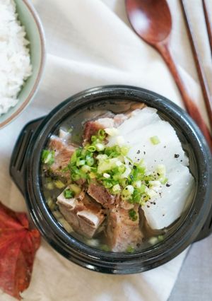 韓式蘿蔔排骨湯 的食譜成品照片