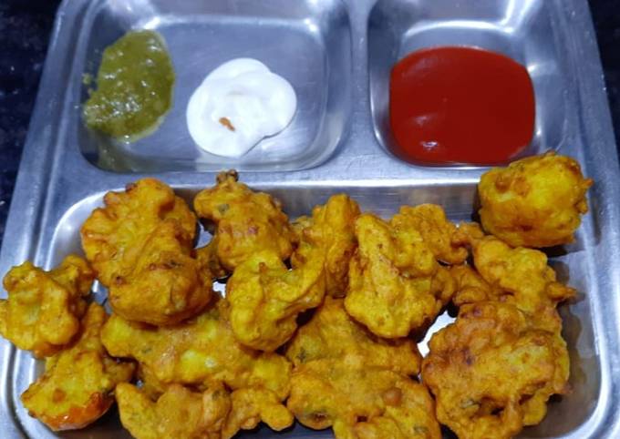 Recipe of Favorite Cauliflower pakode