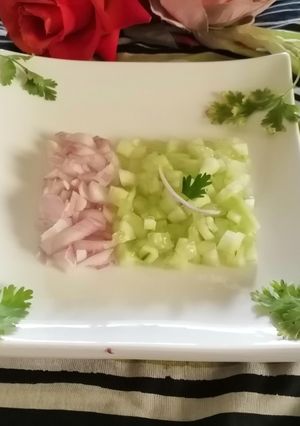 A picture of Green salad.