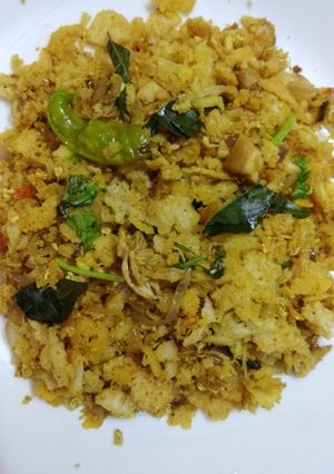 சிக்கன் கொத்து தோசை (Chicken koththu dosai recipe in tamil) செய்முறை முக்கிய புகைப்படம்