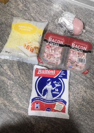 Una foto de Empanadillas de bacon y queso