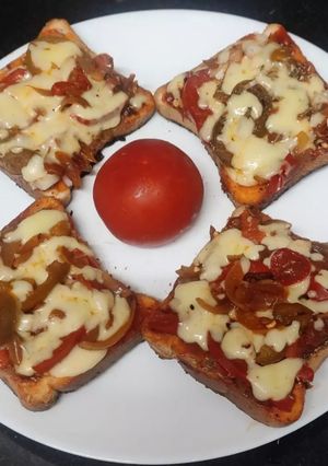 A picture of Cheese spread sandwich.