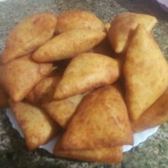 A picture of Mahamri.