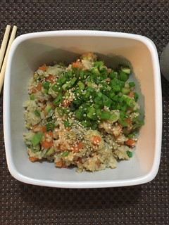 Una foto de “Yakimeshi” light a mi estilo 🍚