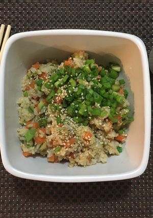 Una foto de “Yakimeshi” light a mi estilo 🍚