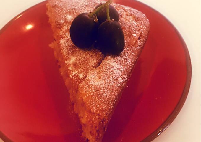 Milopita (Greek Apple Cake)