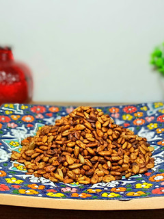 عکسی از دستور مغز تخمه برشته لیمو نمکی (بو دادن تخمه)