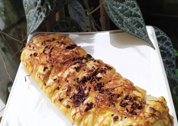 Puff pastry pisang instan