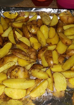 A picture of Oven baked jacket potatoes.