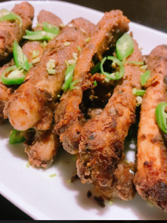 A picture of Fried Pork Ribs crisp.