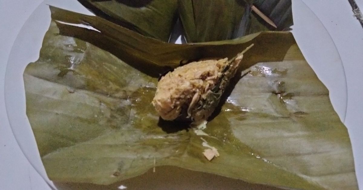 Pepes/Tum Tuna kemangi