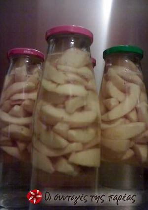 A picture of Nectarine compote.