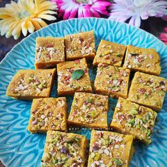 A picture of Besan Burfi.