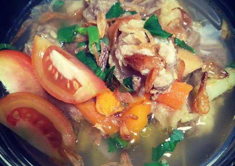 Resep Sup Tulang Sapi / Resep Sup tulang sapi oleh Tyas Noor Rochaini