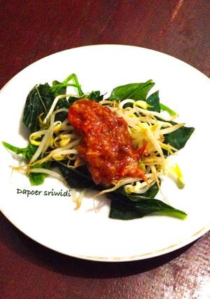 Foto resep Plecing bayam kecambah
