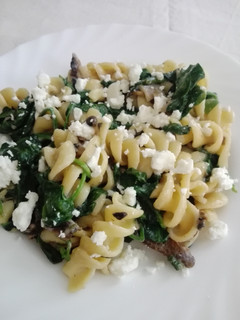 Foto principal de Espirales con champiñones y queso feta