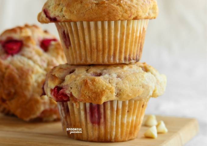 Strawberry Chocolate Chip Muffin