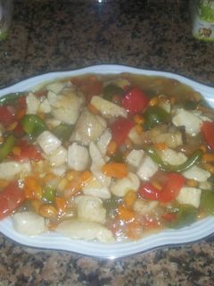 Una foto de Pollo con almendras