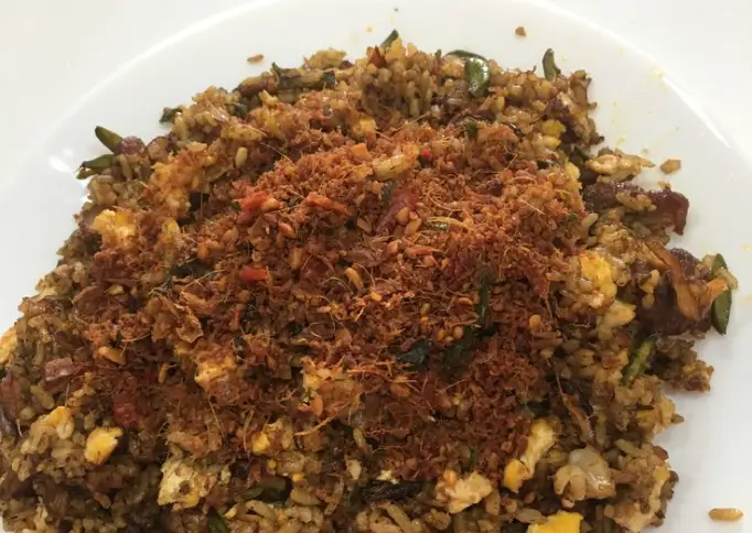 Nasi goreng rendang