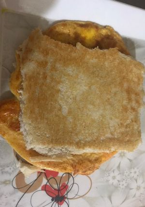 A picture of Bread egg cheez sandwich #ramadan.