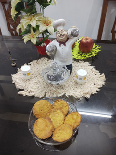 મસાલા પૂરી(Masala Poori Recipein Gujarati) રેસીપી મુખ્ય ફોટો