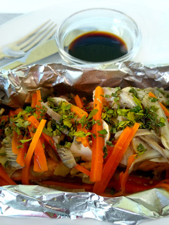 Una foto de Salmón en papillote cocinado en sartén
