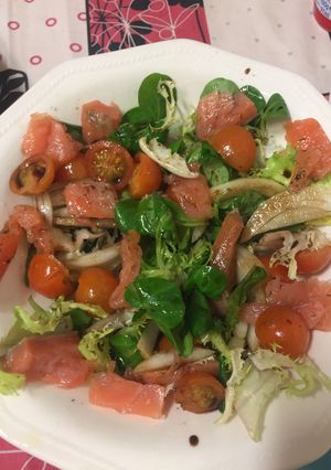 Foto principal de Ensalada de salmón ahumado
