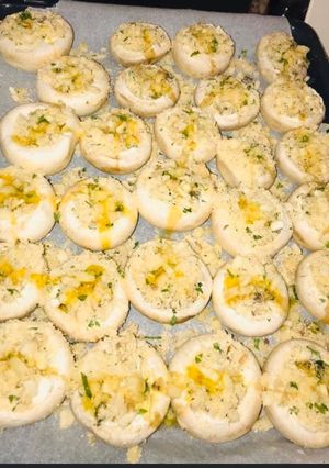 O poză a rețetei Ciuperci gratinate la cuptor.