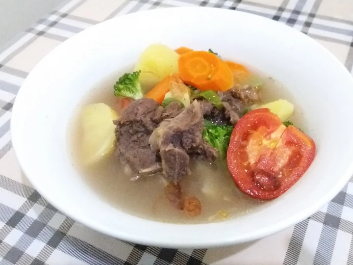 Cara Mudah Membuat Resep Sop tulang sapi dan sayuran Anti Ribet, Mantap Sekali