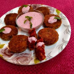 Beetroot Tikki with Beetroot Dip A picture of Beetroot Tikki with Beetroot Dip.