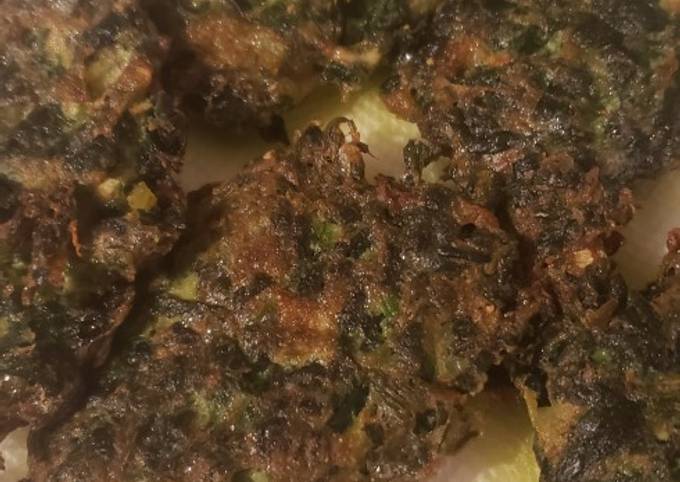 Steps to Prepare Super Quick Homemade Spinach patties