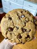 Gluten Free & Vegan Chocolate Chip Cookies