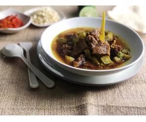 Resep mudah Sayur Rawon Daging Sapi Yummy Mantul