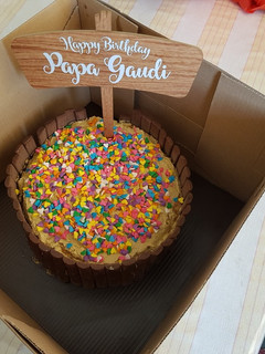 Foto resep Basic Coffee Sponge Cake for Birthday/Kue Ulang Tahun