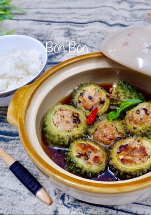 Hình của món Khổ qua dồn thịt kho Tiêu.