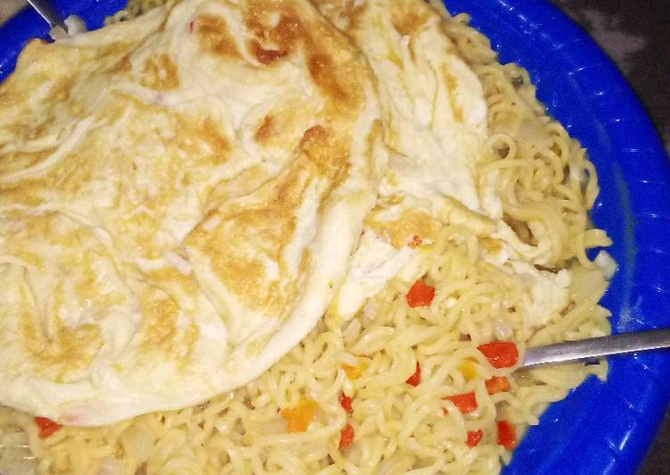 Step-by-Step Guide to Make Ultimate Indomie with Fried Eggs | Easy Recipe For Beginner