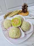 Mochi Matcha (Isi Kacang Wijen)