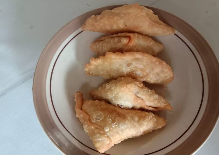 Cara Gampang Menyiapkan Samosa ayam yang Lezat