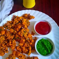 Crispy semolina onion fry A picture of Crispy semolina onion fry.