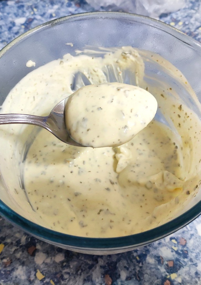 Una foto de Salsa de yogur (con mayonesa)