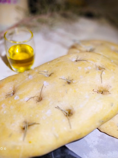 Una foto de Focaccia al Romero con Masa Madre