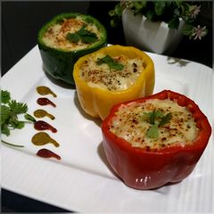 A picture of Cheesy Keema Stuffed Capsicum.